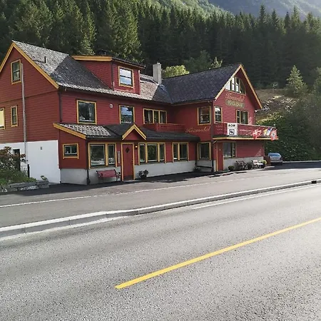 Kvamsdal 4