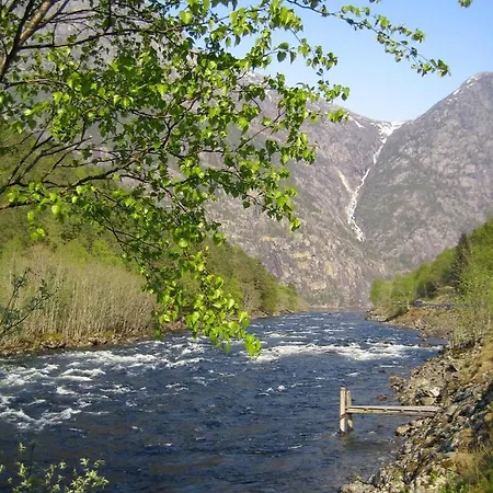 Pensionat Kvamsdal 4 3*